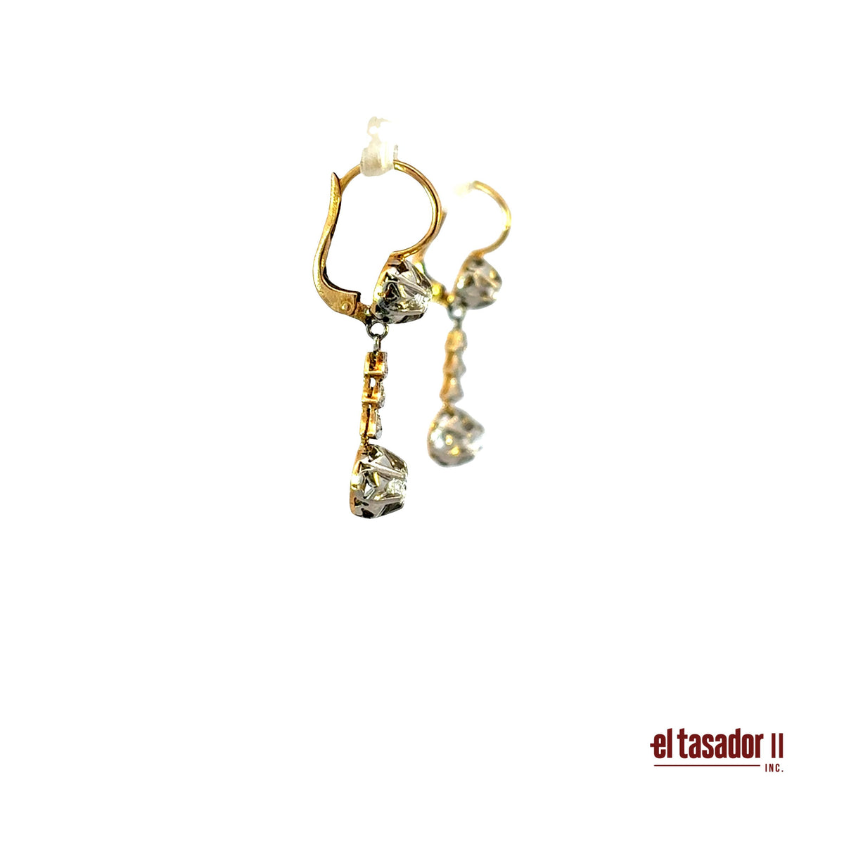 Earrings 5.1 g 18k gold and platinum, 2 center stones 0.25 ct and diamonds (A)
