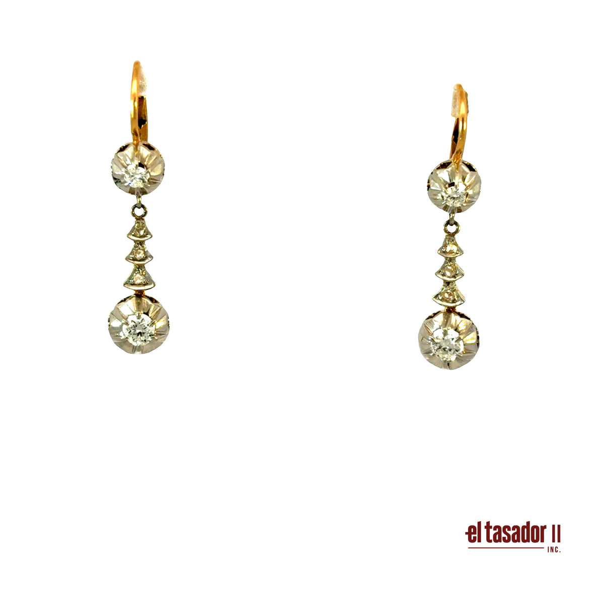 Earrings 5.1 g 18k gold and platinum, 2 center stones 0.25 ct and diamonds (A)