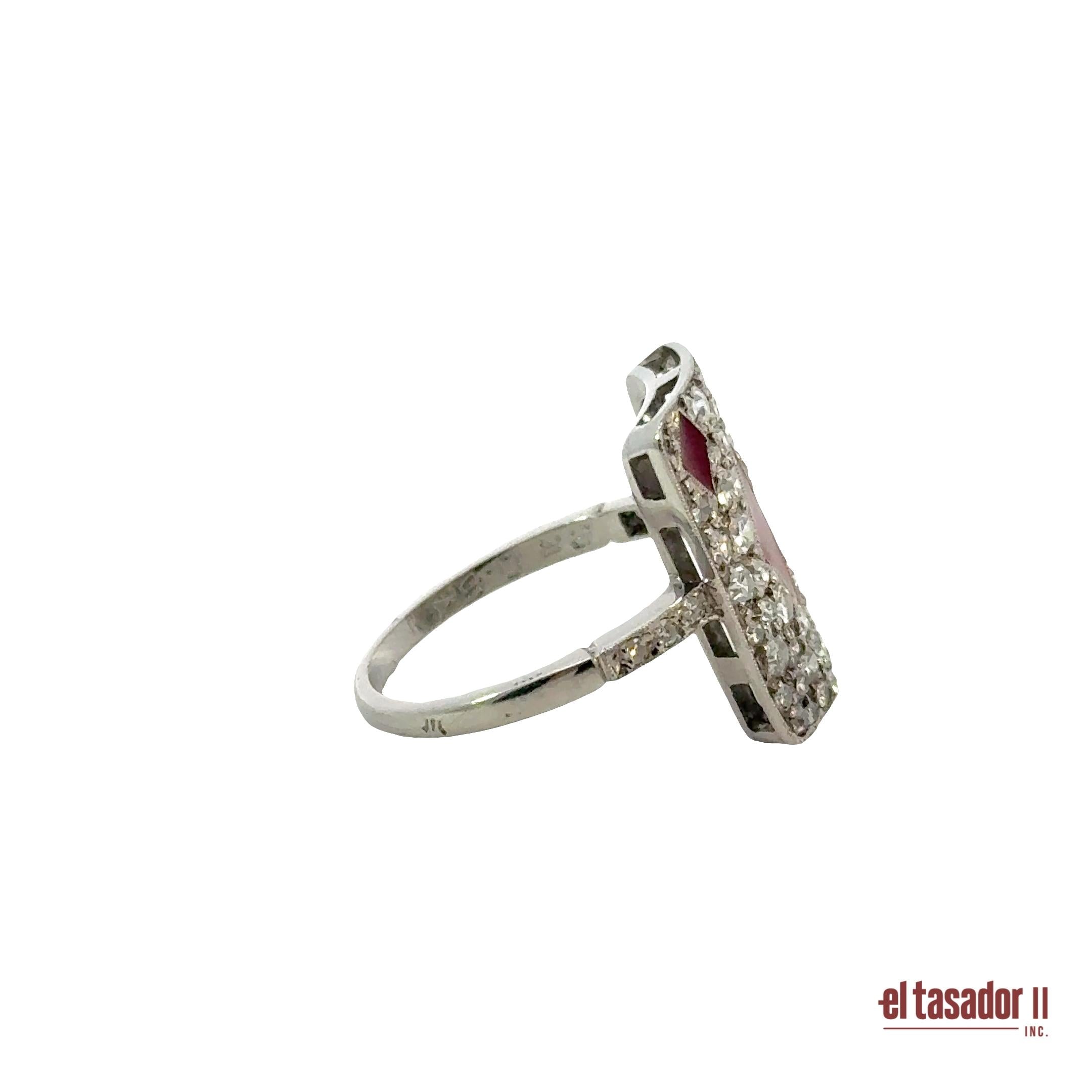 Las Vegas Collection Diamond ring 5.3 g platinum enamel and 0.84 ct of diamonds