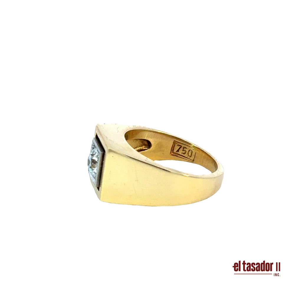 Anillo solitario 7,1 grs au 18 kts y c 0,40 kts