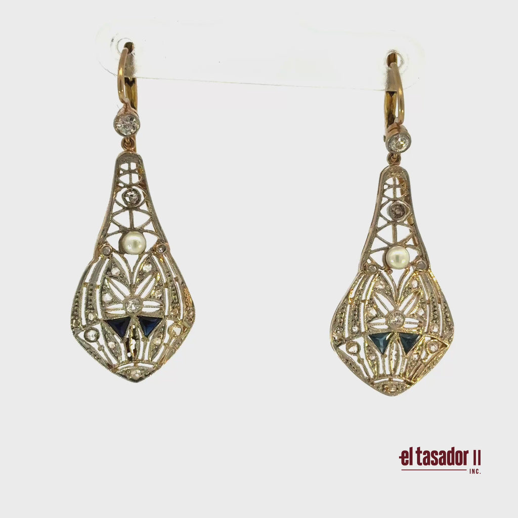 8.2 g 18k gold and platinum earrings, sapphires, pearl and 0.15 ct of diamonds